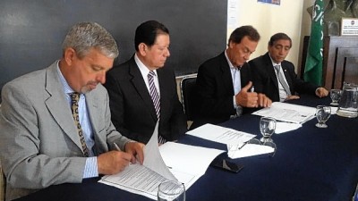 Punta Alta: La comuna rubricó un acuerdo universitario para sus agentes