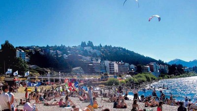 Turistas gastaron $1.386 millones en el último fin de semana largo