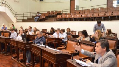 Se viene la última sesión del Concejo de Rosario y quedan pendientes tres temas clave