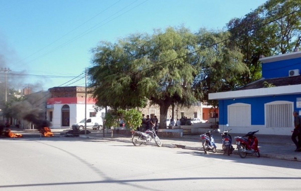 Sigue tenso el clima con municipales de Recreo