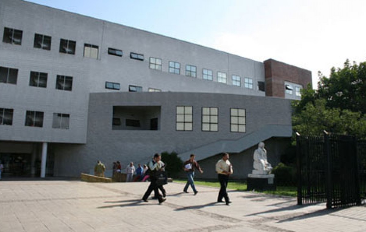 Quilmes: Martiniano planea un ajuste y “El Barba” pretende incorporar nuevos trabajadores