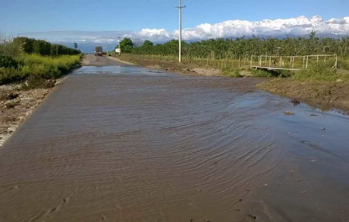 Casas derrumbadas por fuerte temporal en el Valle de Uco