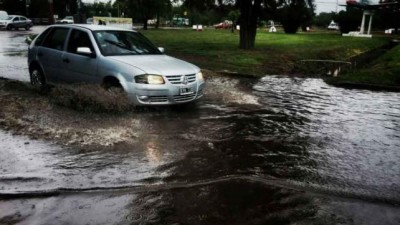Derrumbes en viviendas y más de mil familias afectadas por temporal en Mendoza