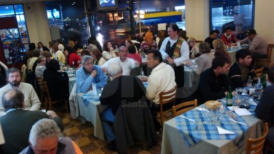 Los bares, cafés y restoranes de Santa fe tendrán que ofrecer agua gratis