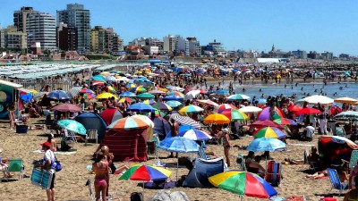 Varios intendentes advierten sobre el impacto negativo de quitar feriados