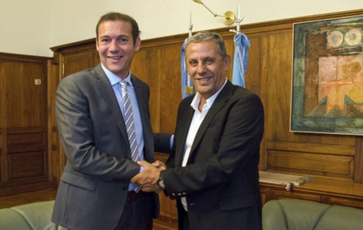 El Gobernador de Neuquén se reunió intendentes