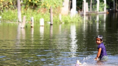 Los evacuados superan los 32.000 y si bien bajan los ríos en tres provincias los pronósticos son inciertos