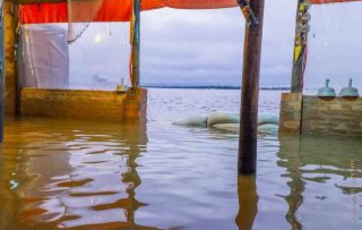 El Paraná sigue subiendo: Seis puertos entraron en nivel de evacuación