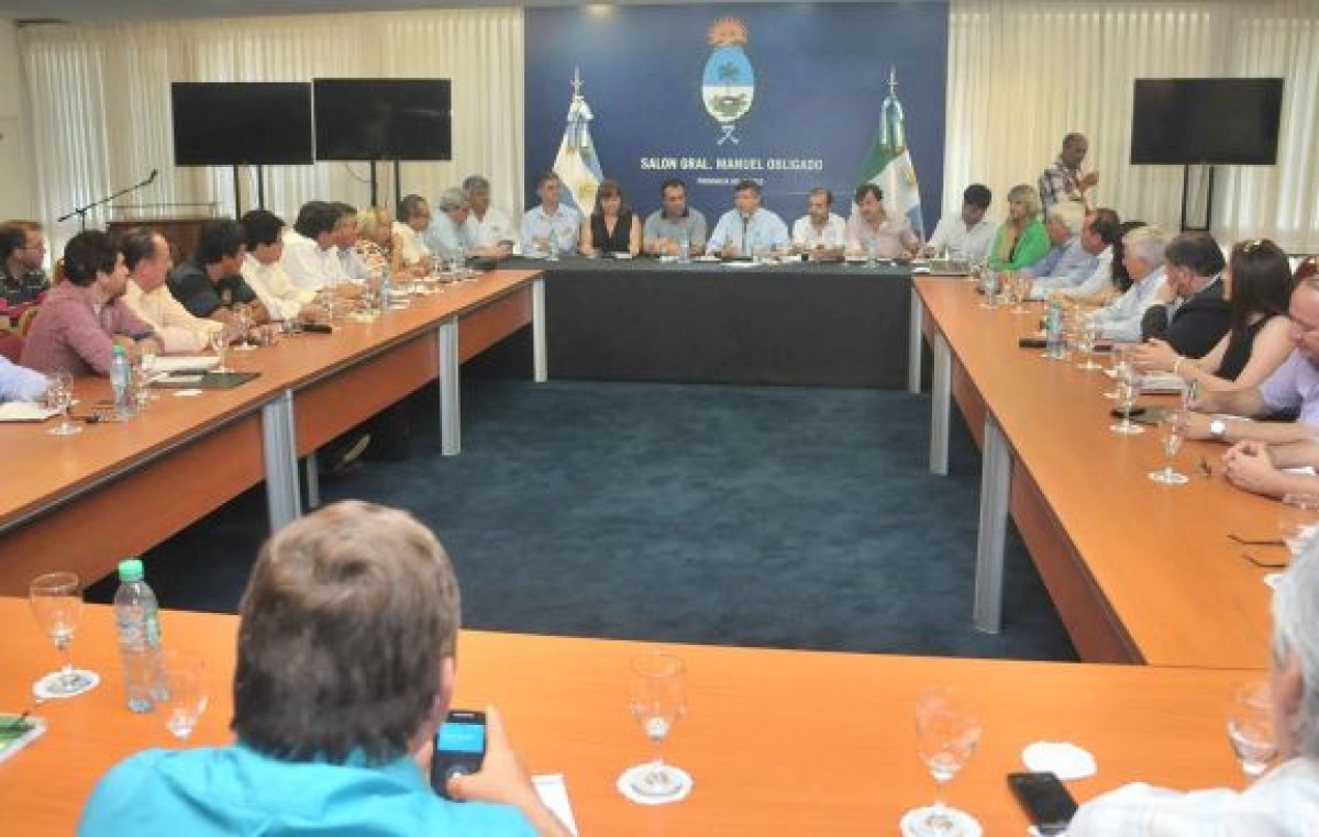 Reunión de intendentes chaqueños para analizar la implementación del Sistema de Ciudades