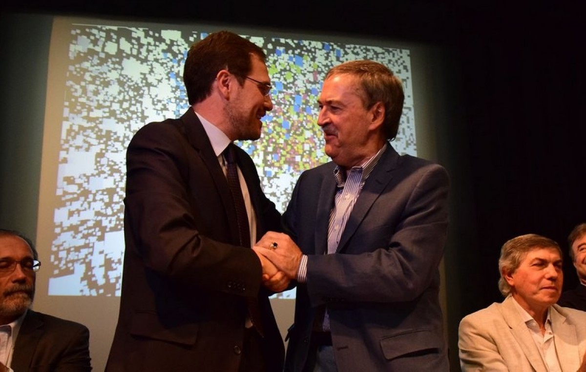 Schiaretti acordó con el Intendente de Villa María ejecutar obras públicas por más de $ 145 millones
