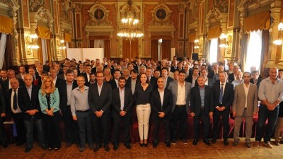Casi asistencia perfecta: Vidal se reunió con los intendentes bonaerenses
