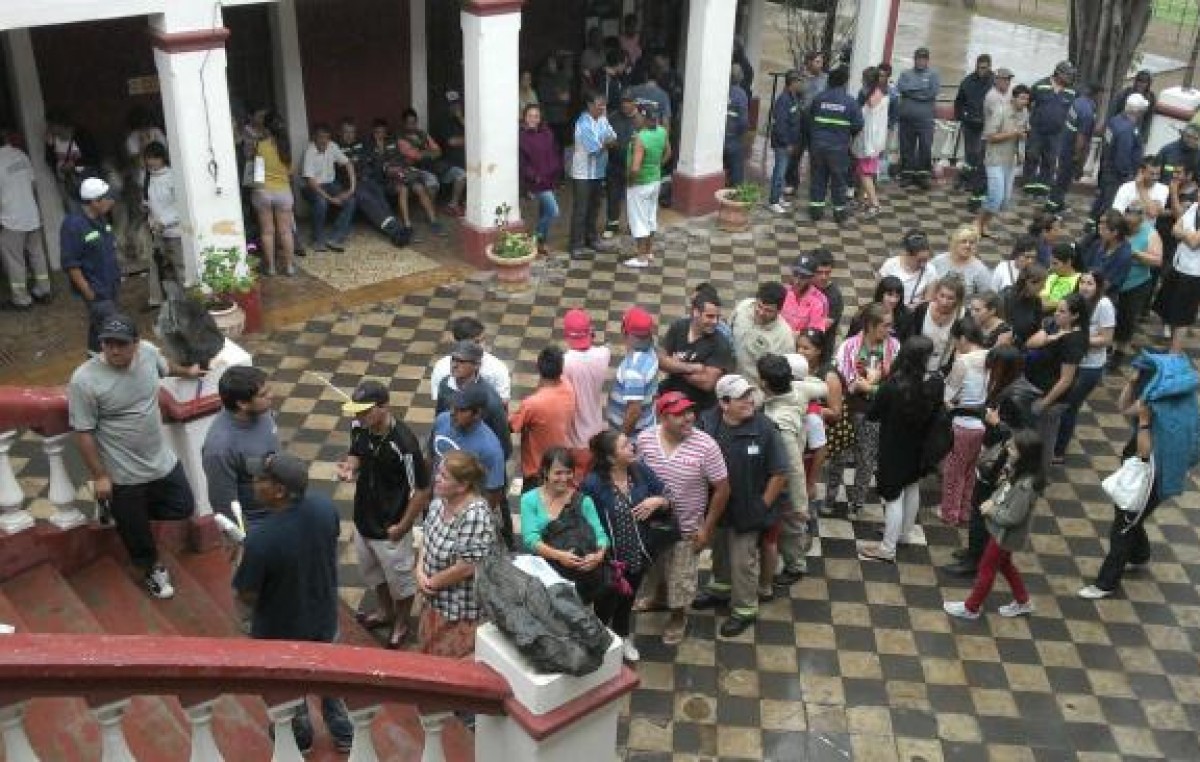 Unquillo: los municipales comenzaron a cobrar sus salarios