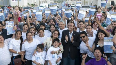 La Gobernadora de Catamarca entregó viviendas para otras 50 familias