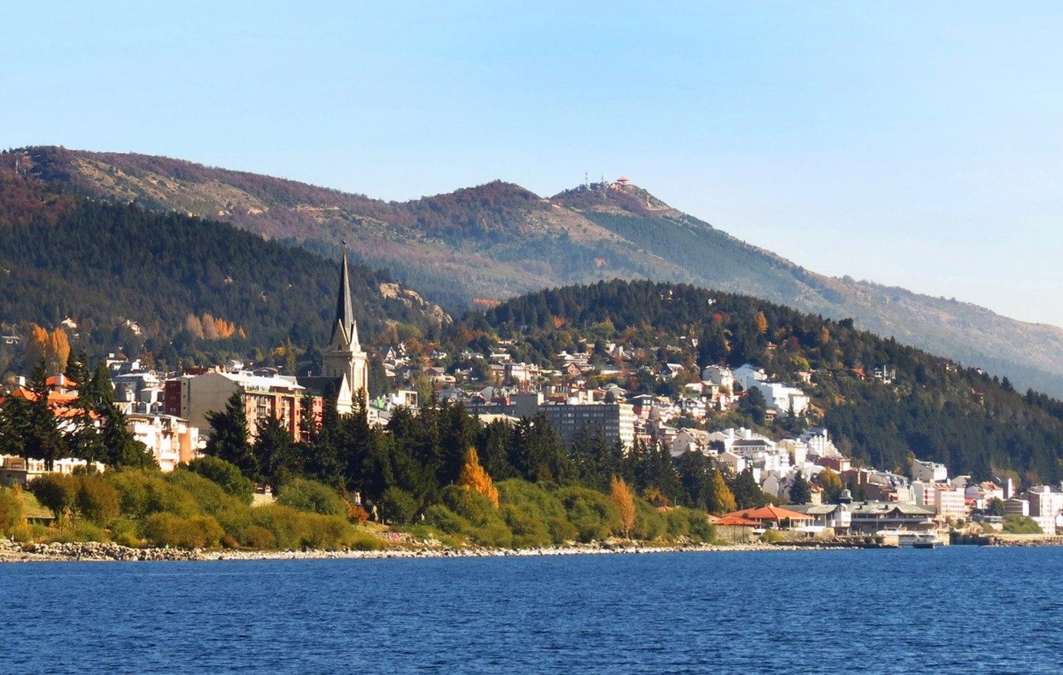 Desarrollo urbano vs bosques: tema en la agenda del próximo Intendente de Bariloche