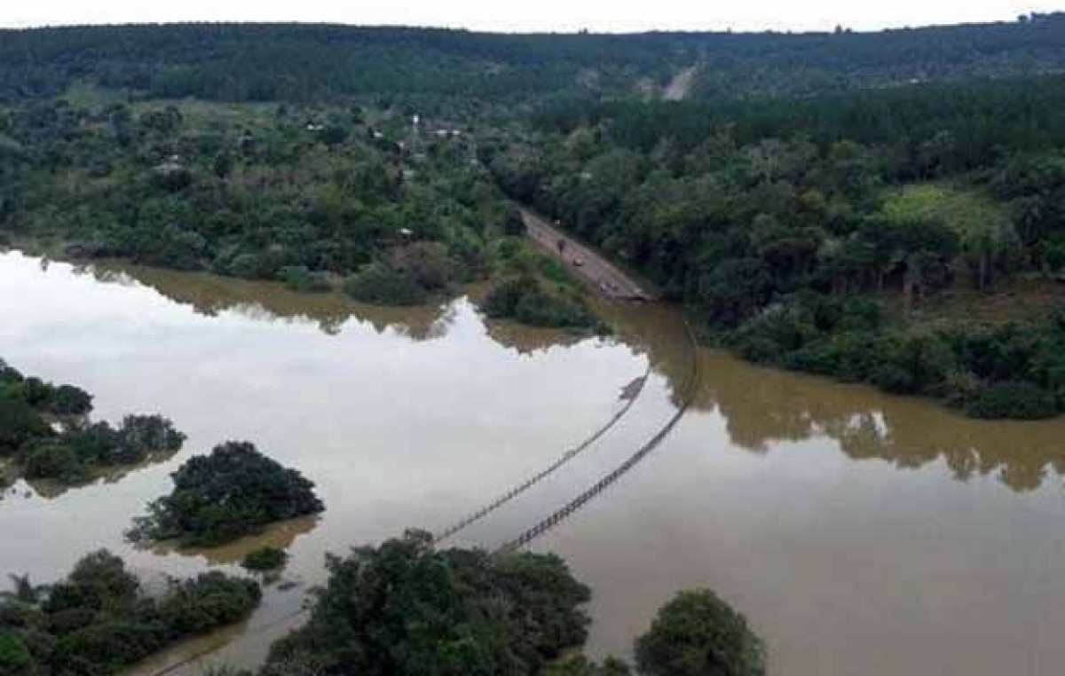 Son 300 las familias evacuadas por la crecida del Paraná en Chaco