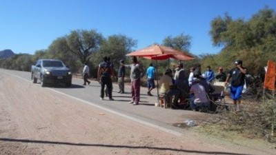 Municipales retoman el corte de ruta en Tinogasta