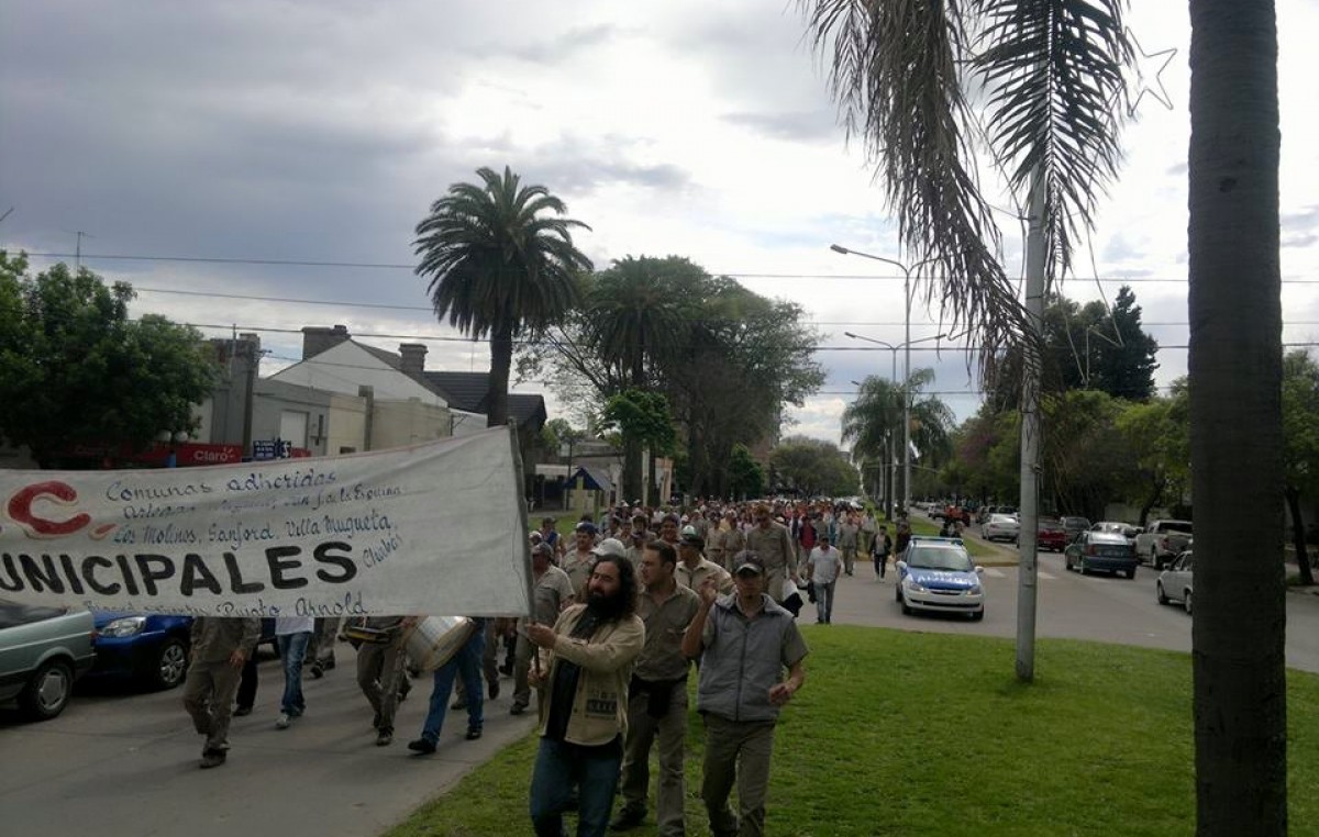 En Casilda, el recambio de mando se da en medio de un conflicto gremial