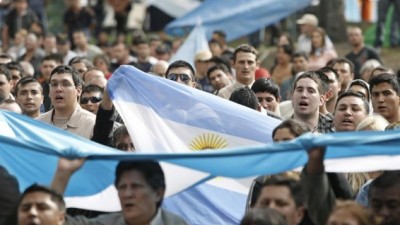 Habrá un “protocolo” para protestas callejeras