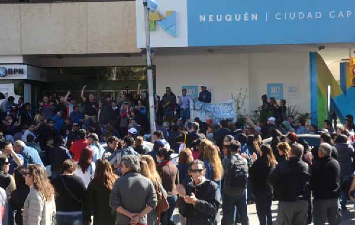 La Federación de Sindicatos Municipales Rionegrinos apoyan a trabajadores de Neuquén
