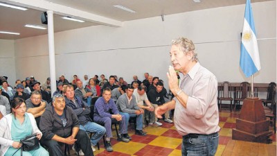 Saavedra: Los municipales de la zona, en pie de guerra por el decreto de Vidal