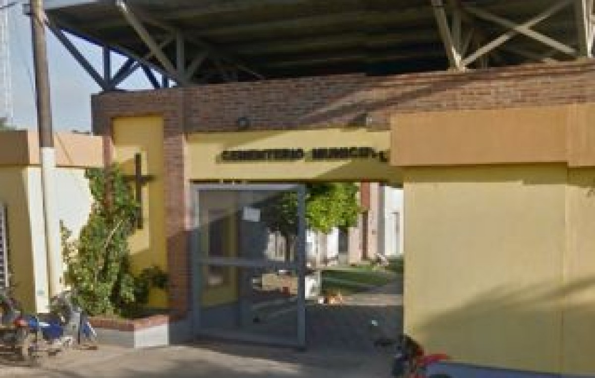 En Barranqueras el cementerio permanece cerrado por huelga de municipales