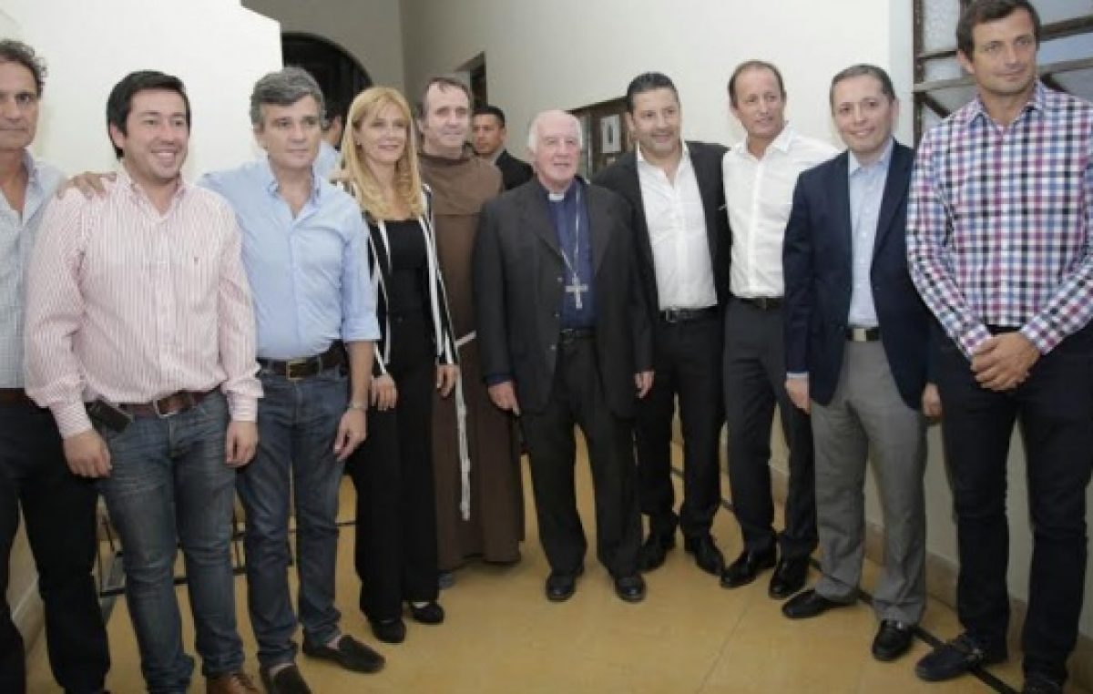 Con el eje puesto en el narcotráfico y el medio ambiente, se encuentraron intendentes del FpV bonaerense