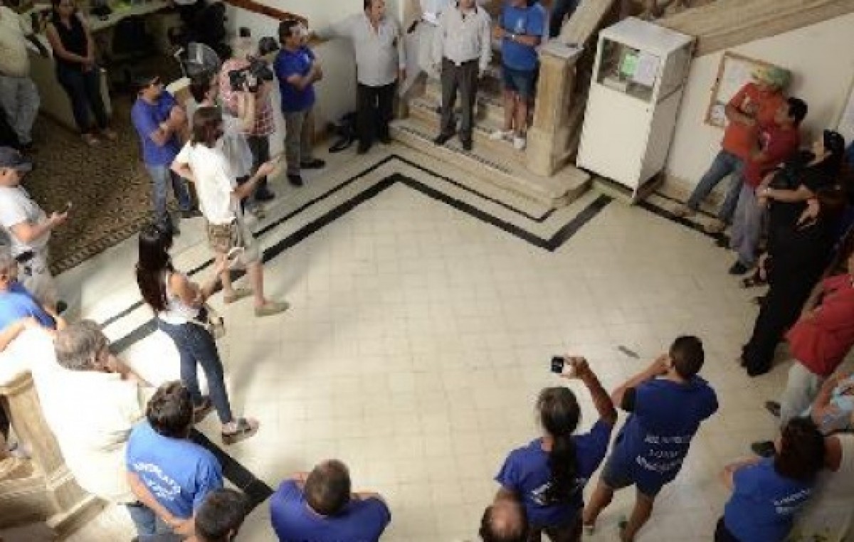 Luján: Municipales de paro por 6 días porque les ofrecieron sólo 5% de aumento