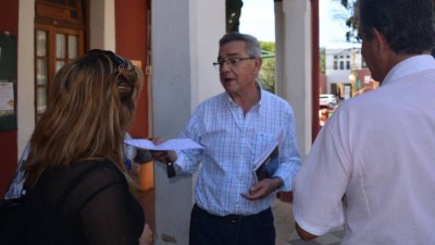 Tregua en Unquillo: forman mesa de negociación con el Intendente y gremios