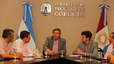 Habría más fondos para los municipios cordobeses a partir de marzo