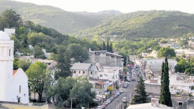 $ 509 millones en obras de cloacas para las ciudades de Sierras Chicas