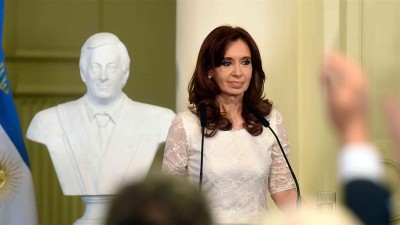Cristina dijo que Macri pagará a los buitres a costa de baja salarial y endeudamiento