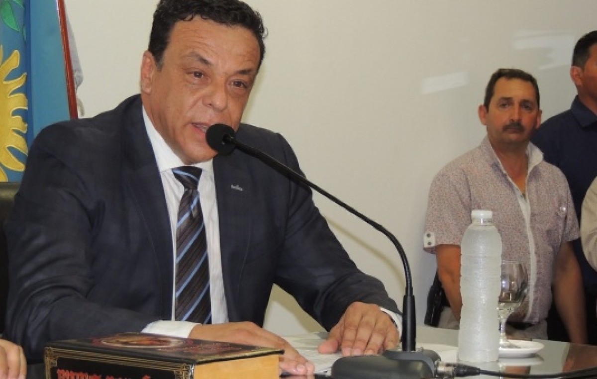 El Intendente de Zárate acusó a Aranguren de ignorar la crisis de Atucha II, que puso 2.000 empleos en riesgo