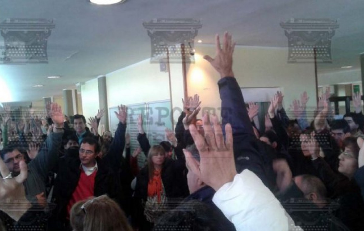 Ushuaia: Asambleas de trabajadores complican el servicio en varios sectores del Municipio