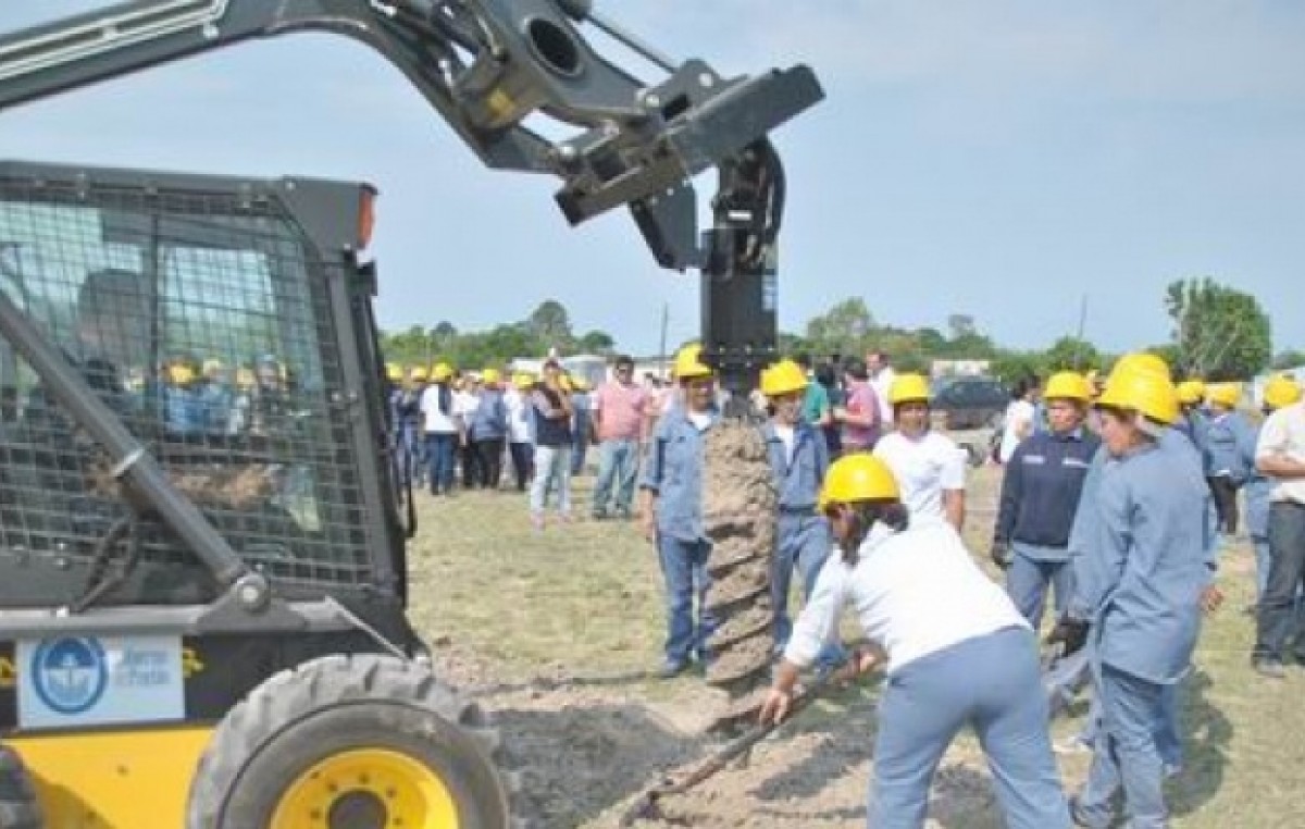Ellas Pueden: a fin de mes podrían terminar las primeras cinco casas en Corrientes