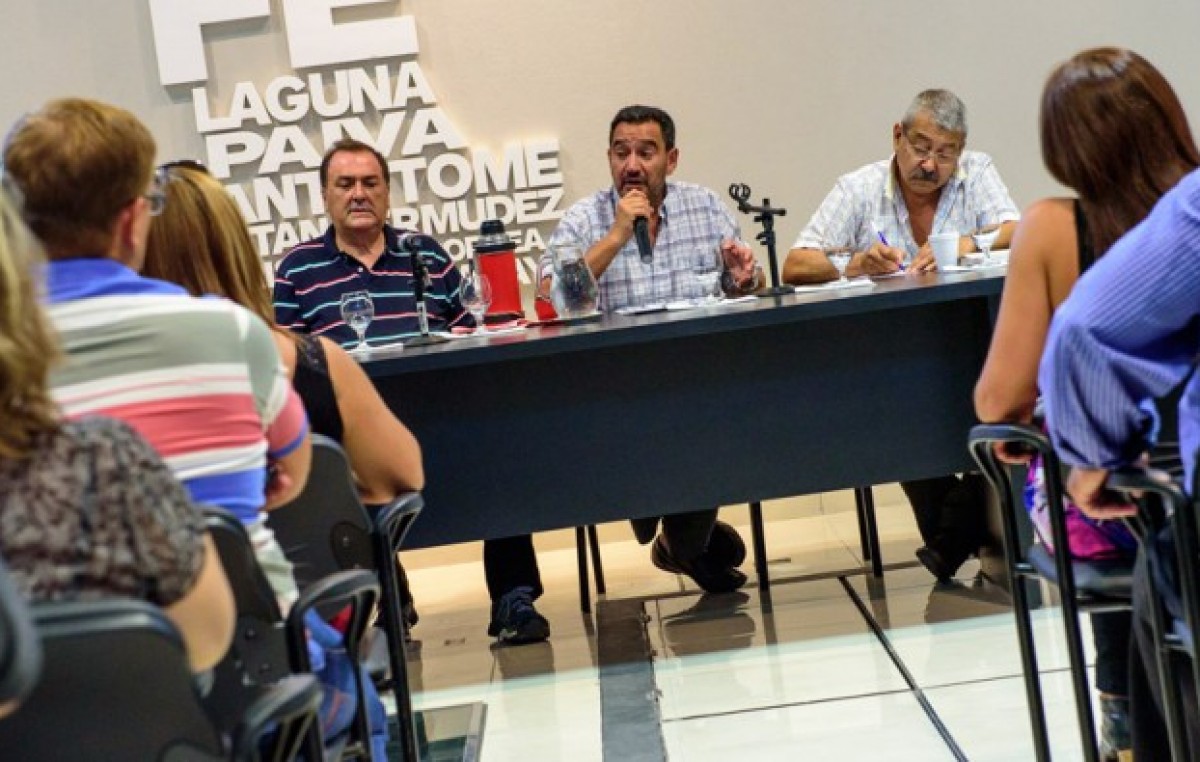Municipales de Santa Fe fijan plazo límite para reunirse en Paritarias