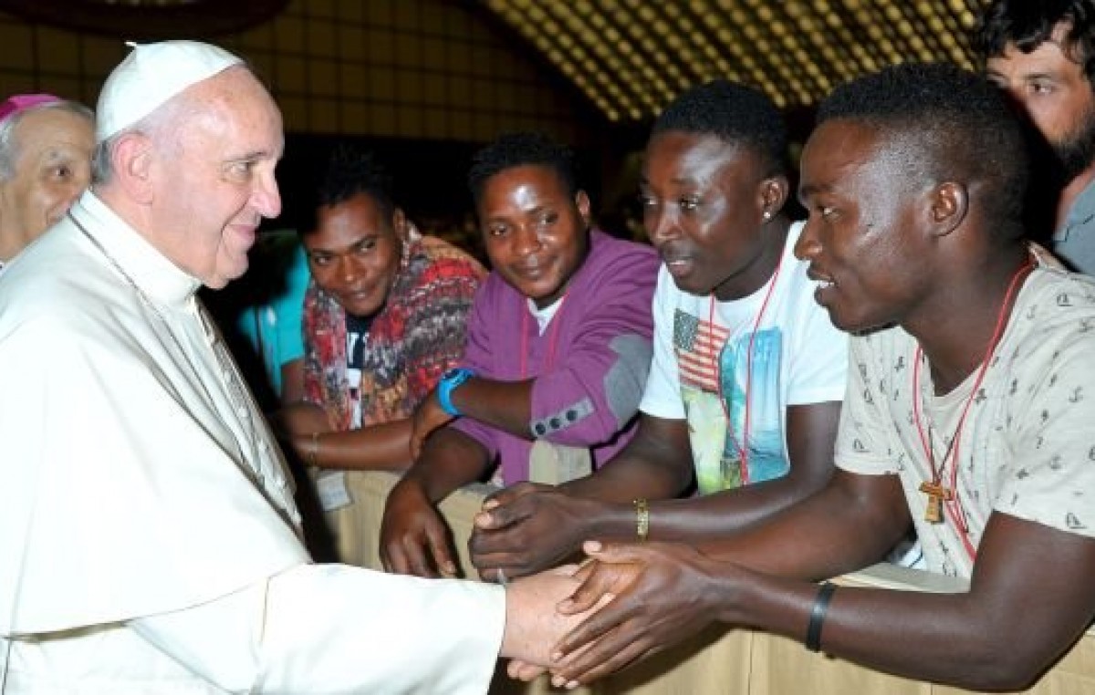El Papa pidió a toda Europa que reciba a refugiados