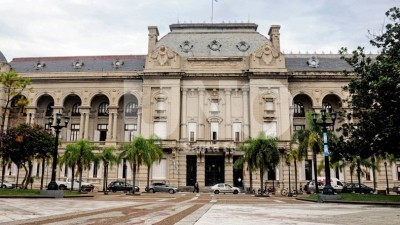 Los municipales de Santa Fe empiezan a hablar de cifras