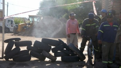 Crece el conflicto con los precarizados municipales de Catamarca