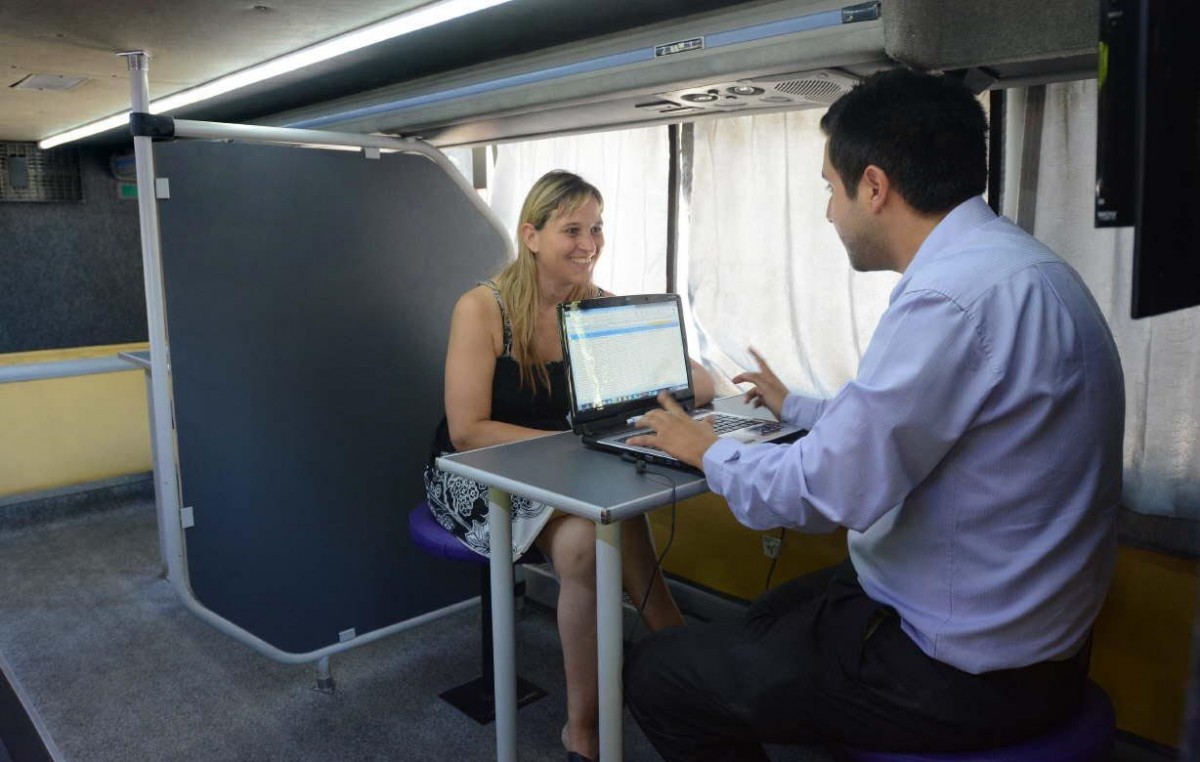 Godoy Cruz: los vecinos ahora pueden buscar empleo a través de una oficina móvil