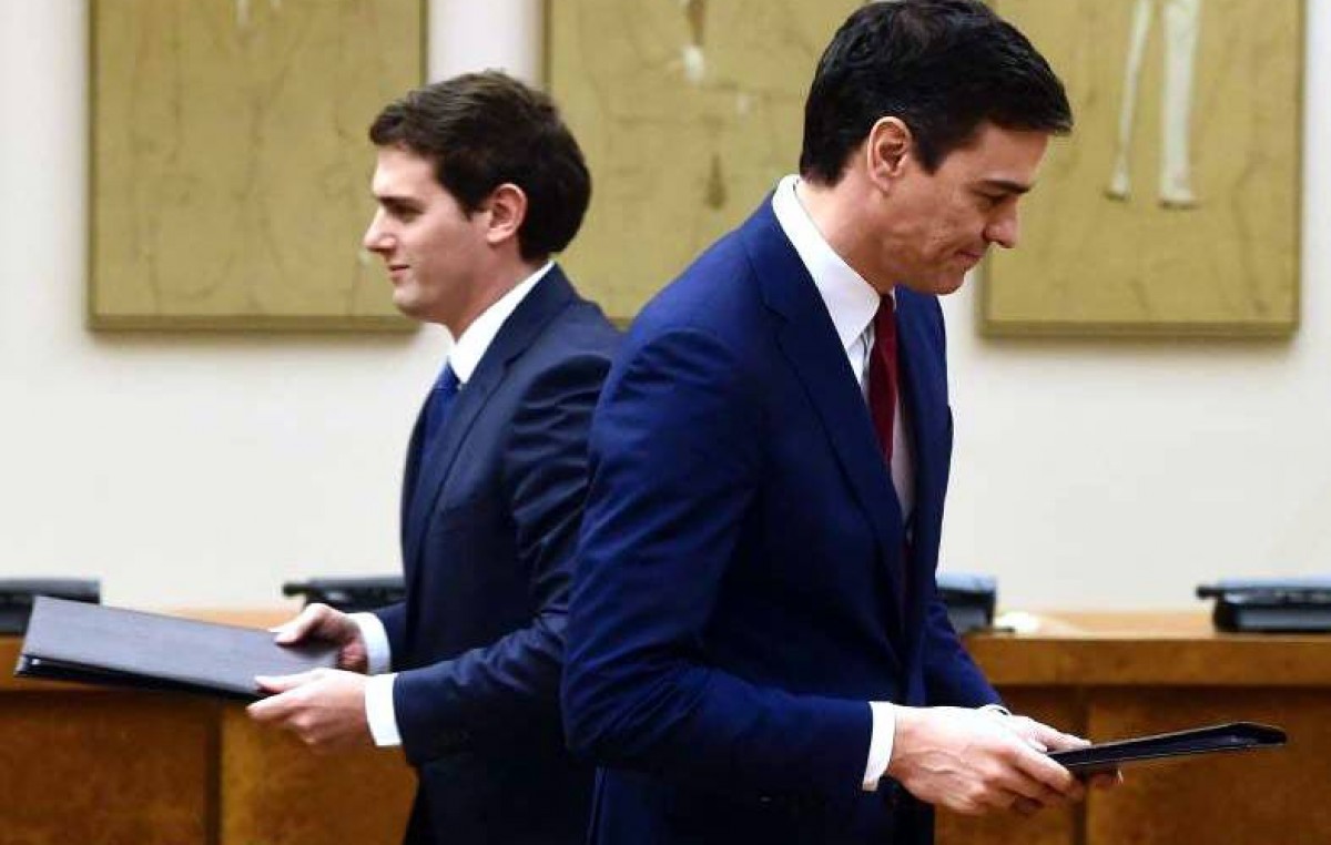 España: la izquierda se opone al pacto socialistas-liberales