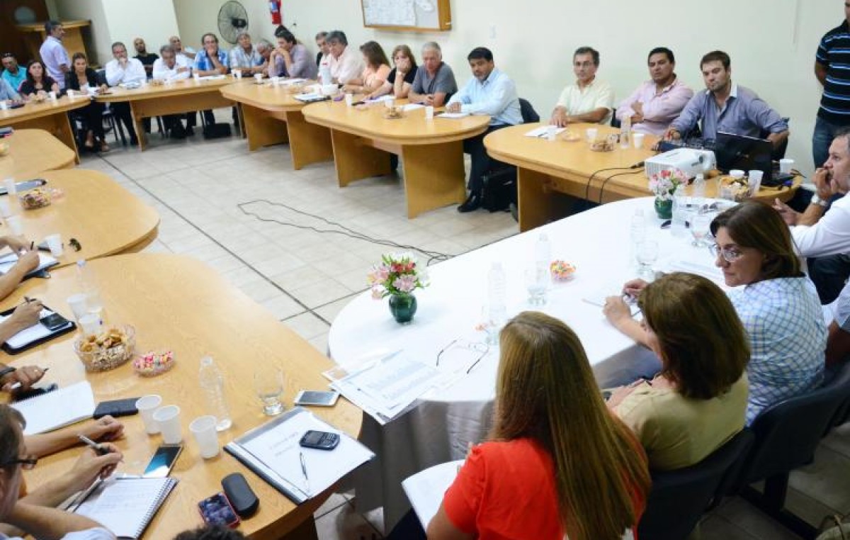 Los municipios de Río Negro siguen con los servicios escolares