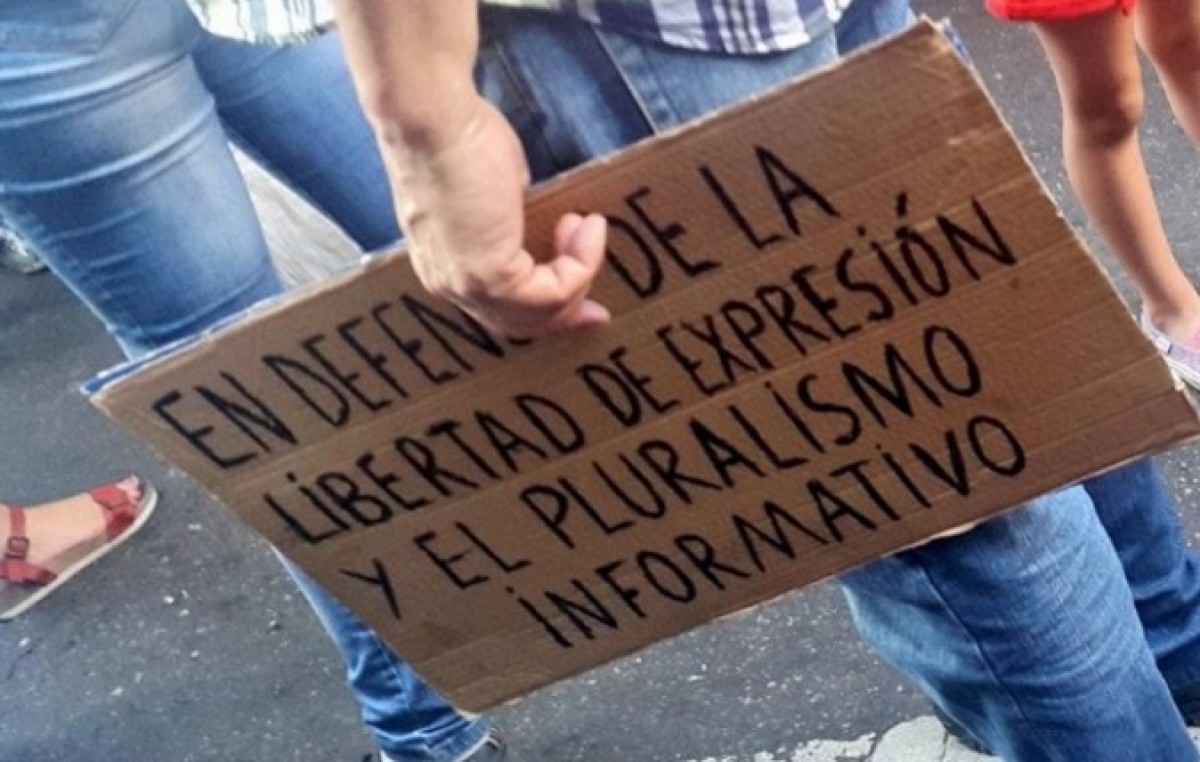DNU 267 de Macri facilita monopolios y atenta contra el federalismo informativo