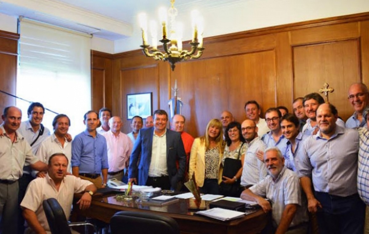 La Secretaria de Asuntos Municipales de la Nación se reunió con intendentes cordobeses