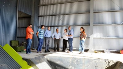 Intendente de Neuquén supervisó las obras de la planta separadora de residuos