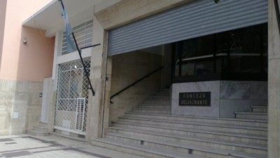 Becados de la Municipalidad de Comodoro se manifestaron en el Concejo