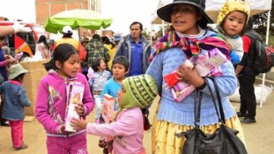 Cerca de 2 millones dejaron de ser pobres la última década en Bolivia