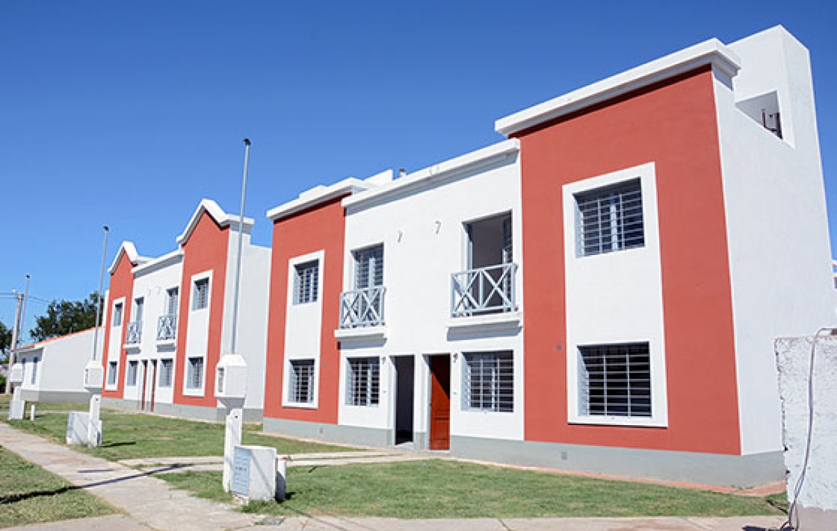 El Gobierno finalizó la entrega de viviendas del Plan Salteño