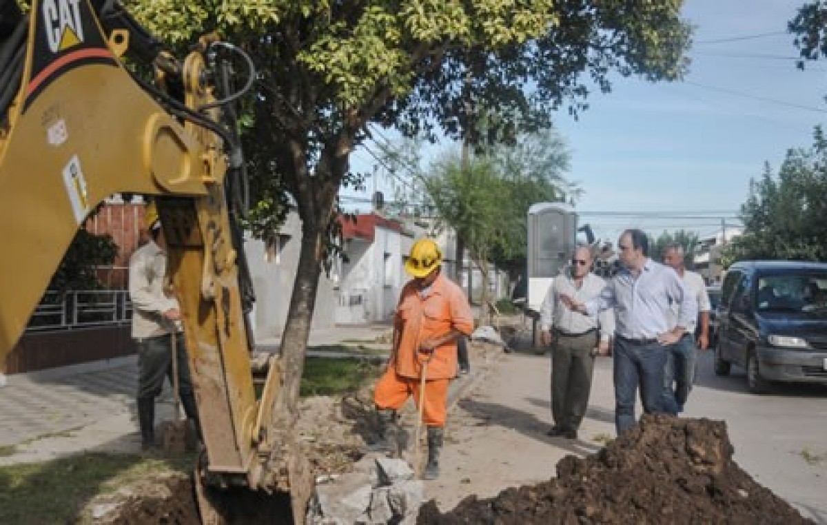 Cloacas para más de 3500 vecinos de Santa Fe