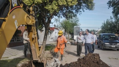 Cloacas para más de 3500 vecinos de Santa Fe