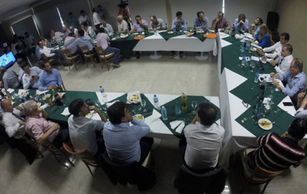 Intendentes peronistas se reunieron en Bolívar